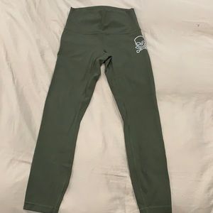 LULU LEMON HIGH WAIST LEGGINGS!!!